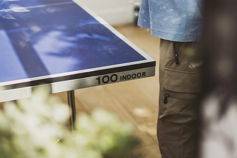 framing of the Cornilleau 100 indoor table tennis table